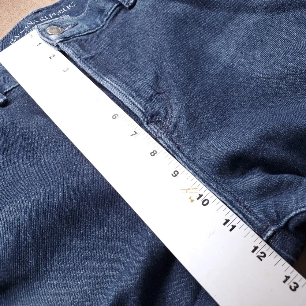 Banana Republic tag size
